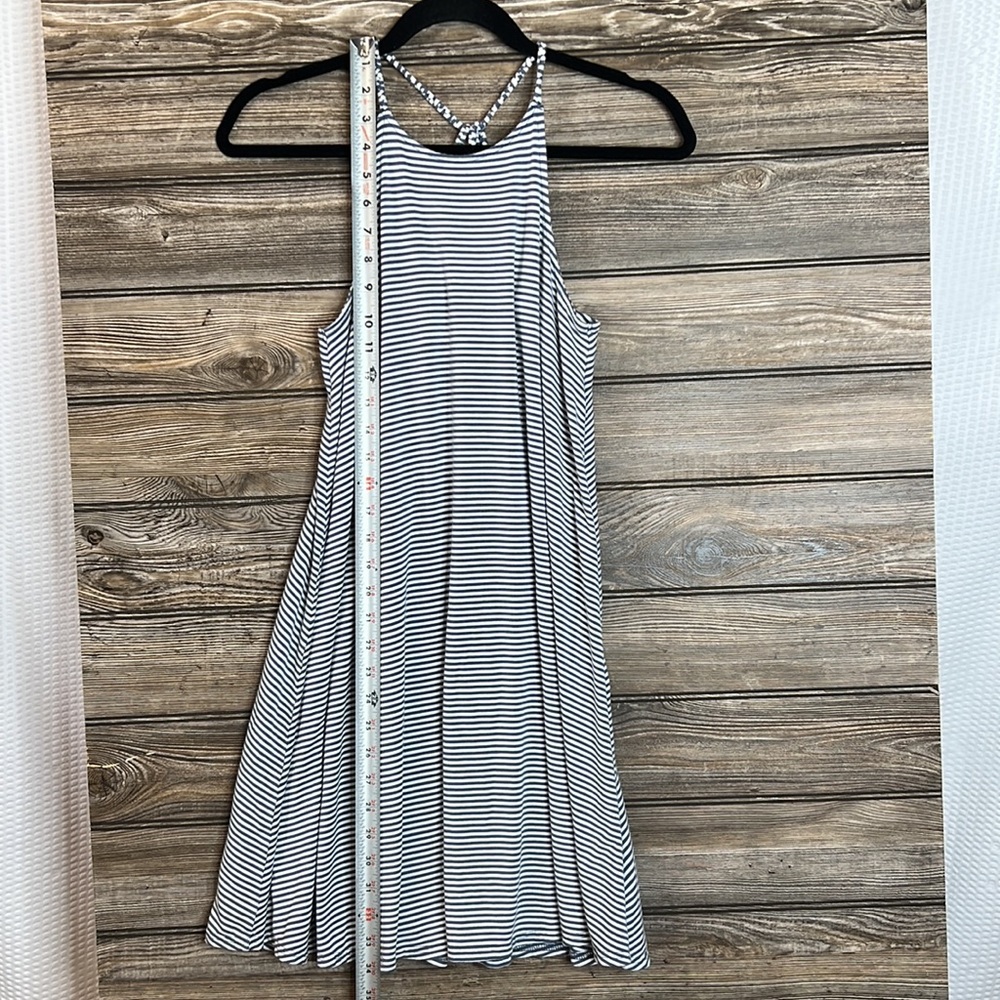American Eagle Women’s Dress - Picture 2 of 9